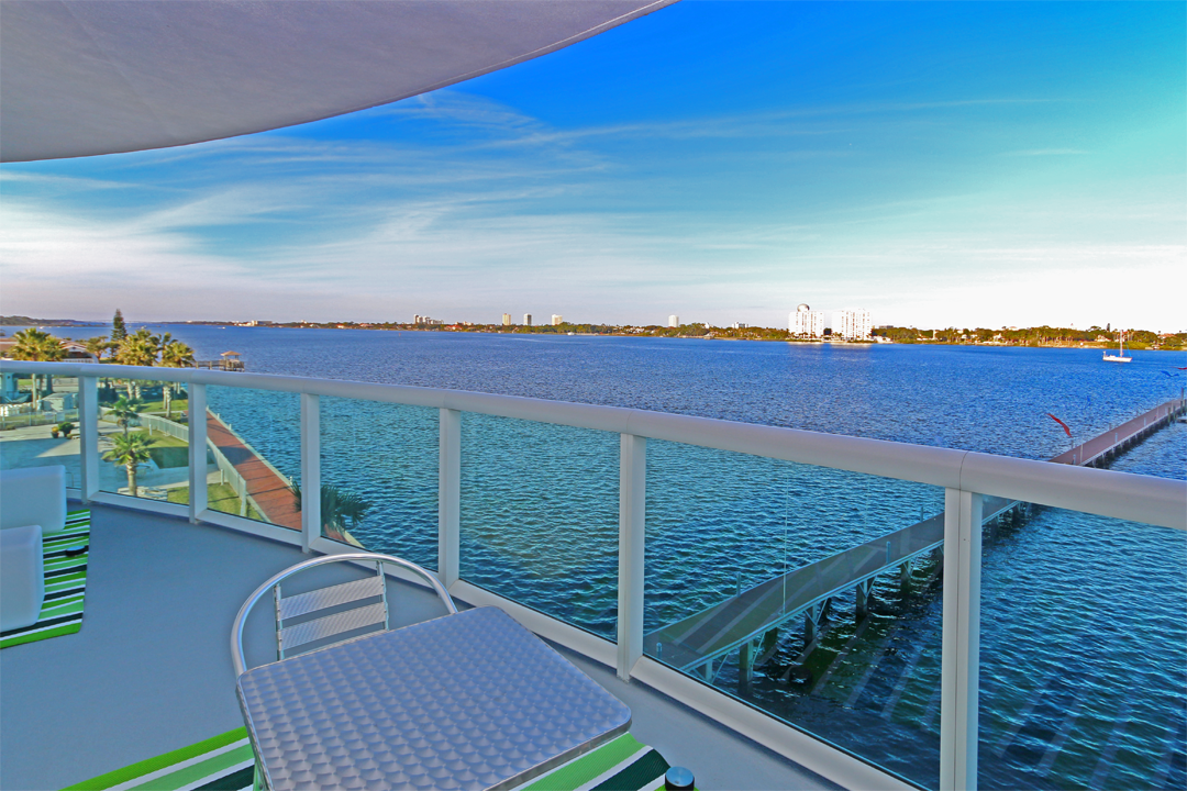 HGTV Inspired MG On the Halifax Unit 402-2 Balcony View